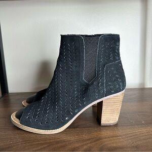 Toms Black Suede Majorca Peep Toe Boots Sz 10 Womens
